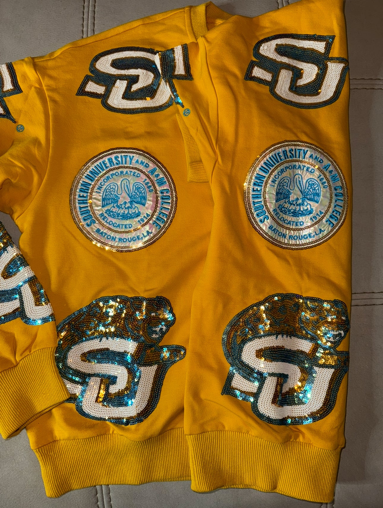 Gold Southern University Sequin Logo Sweatshirt!! Slightly CROPPED! OVERSIZED FIT!!! PLEASE SEE SIZE CHART!!!